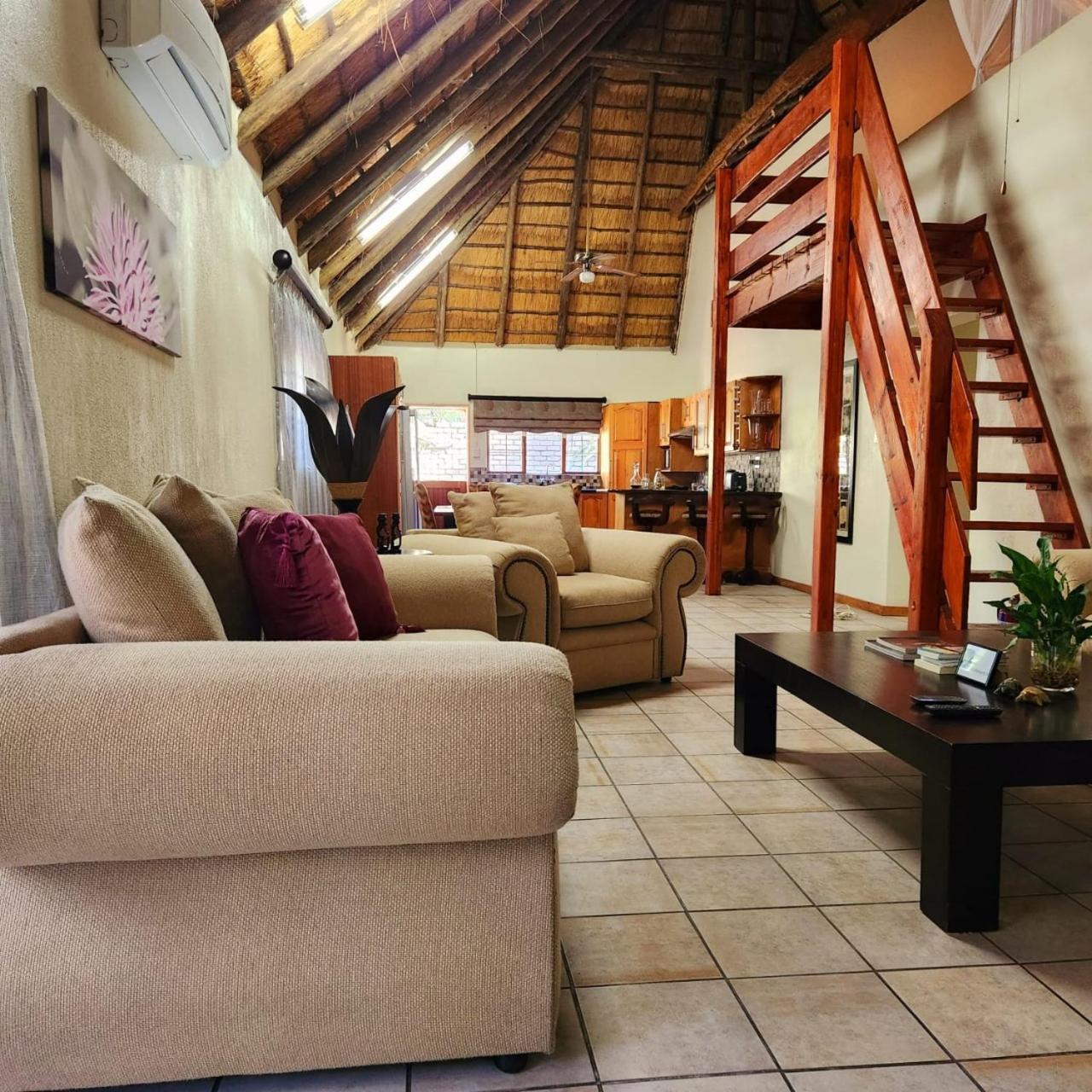 Orange Gecko Cottage Phalaborwa Exterior foto